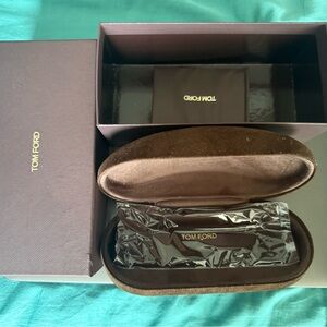 TOM FORD Case